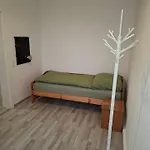 Schöne 3 In Ruhiger Lage *