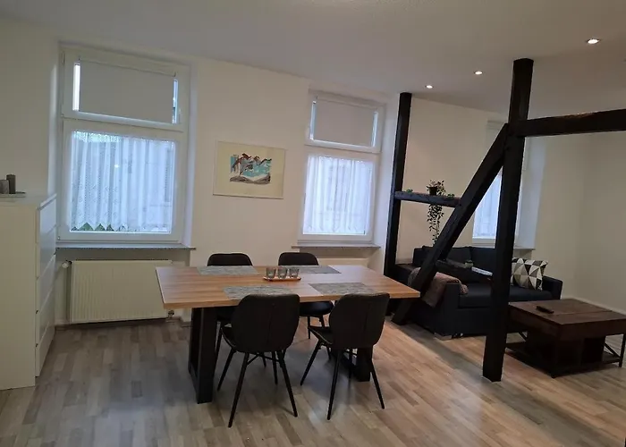 Schöne 3 In Ruhiger Lage Apartment *